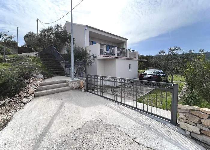 Leut Apartmán Nečujam